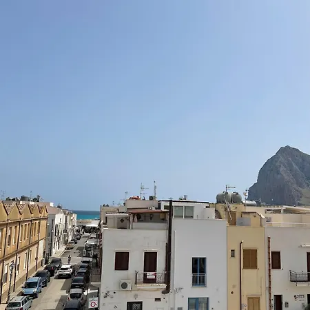 Apartment Fronte Mare